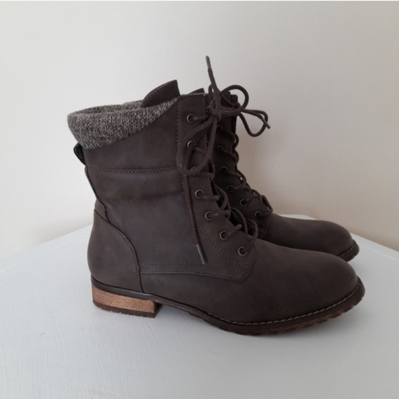 Shoes - Women's Brown Lace-Up Ankle Boots